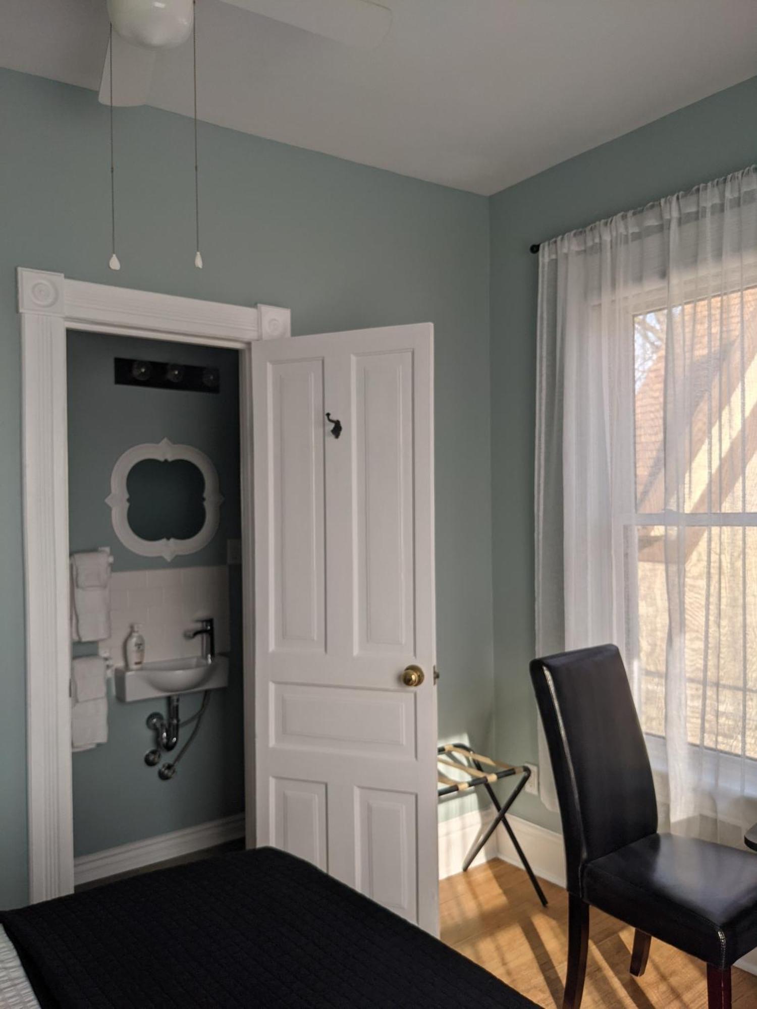 Colborne Bed And Breakfast Goderich Pokoj fotografie